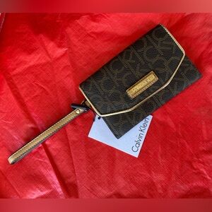 Calvin Klein Brown Leather Vintage Wristlet